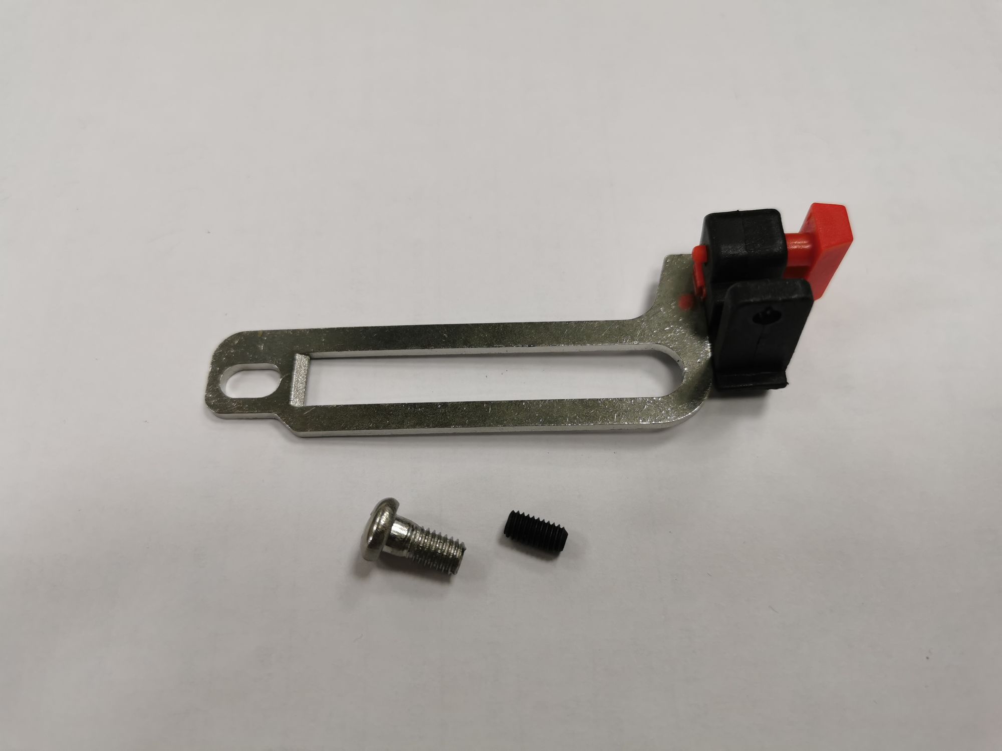 Gepäckträger Zubehör i-Rack Red Dot Knopf kurz